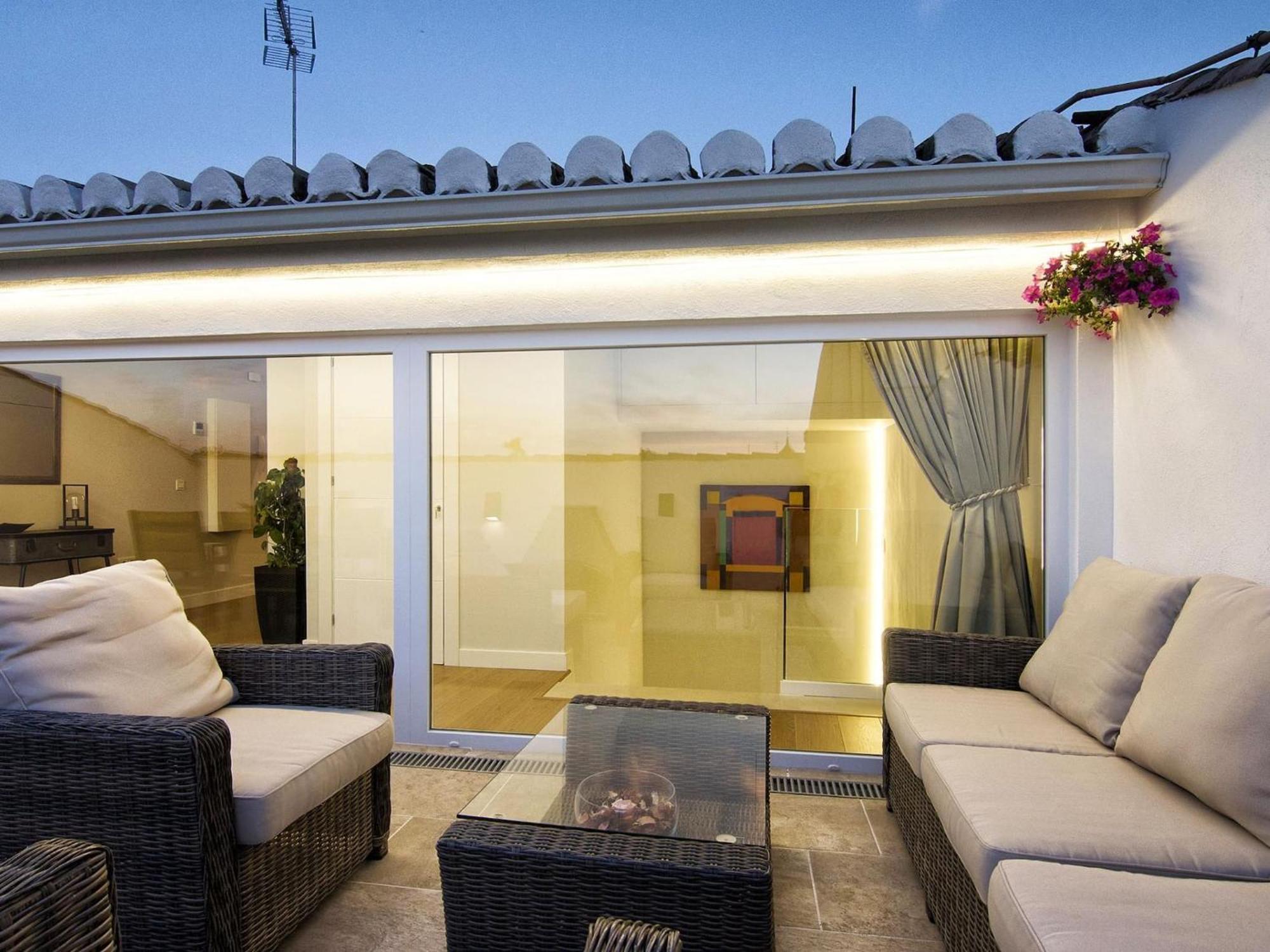 Chezmoihomes Premium Loft Private Terrace 그라나다 외부 사진